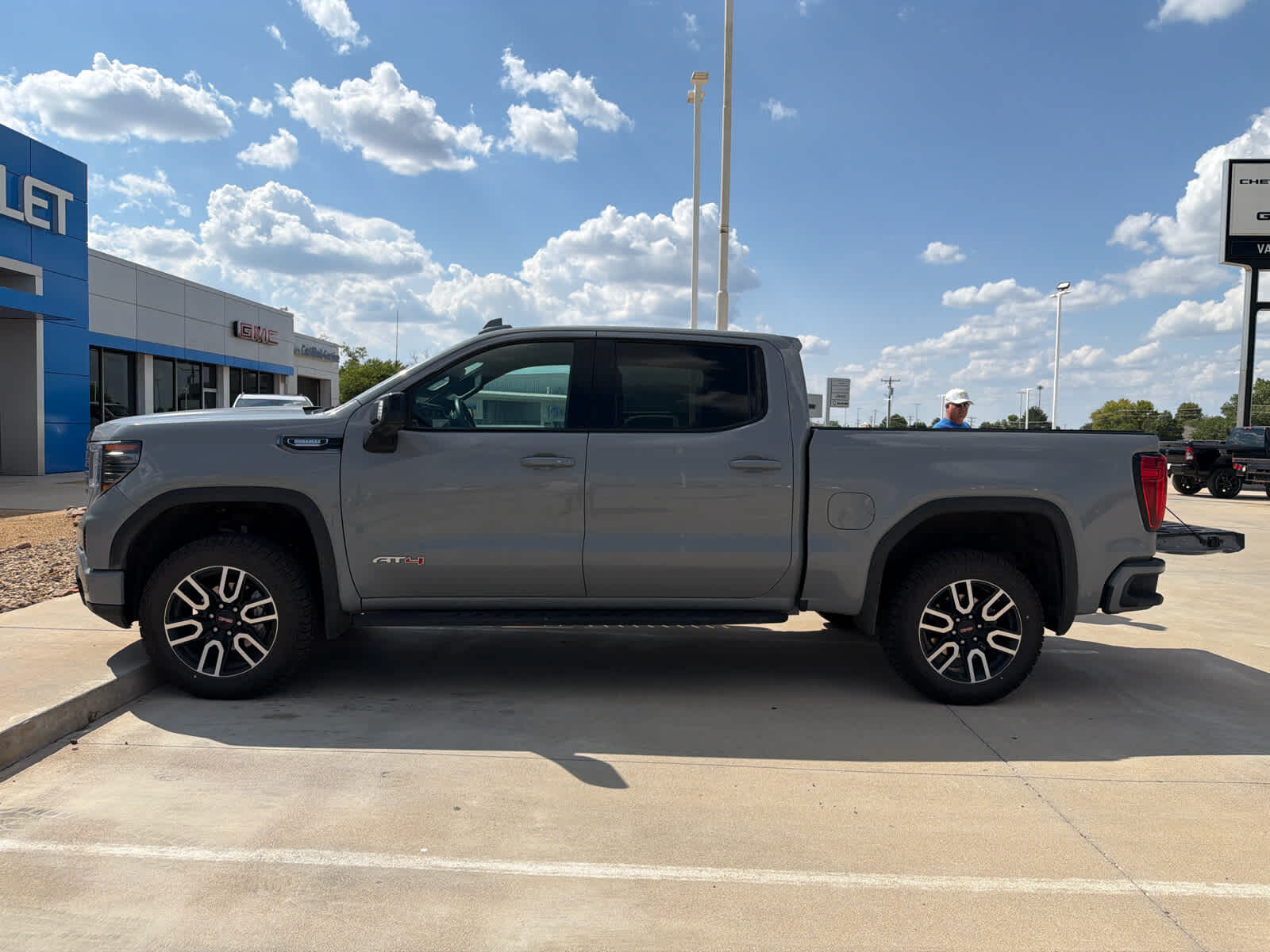 2025 GMC Sierra