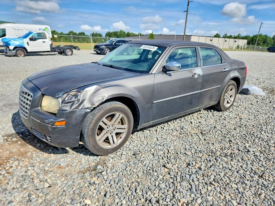 2010 CHRYSLER 300