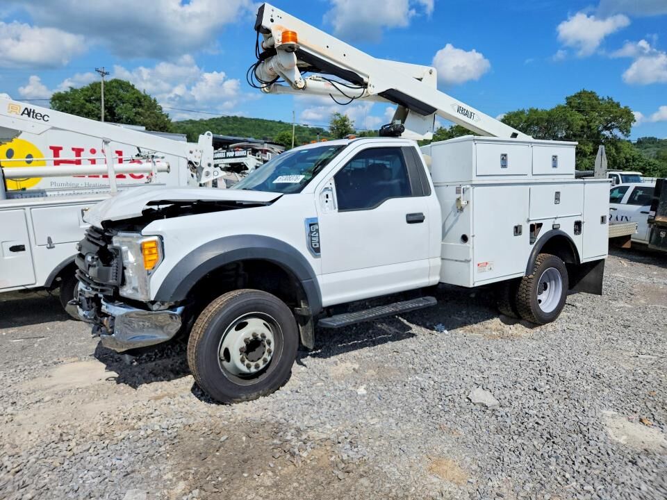 2017 FORD F-450