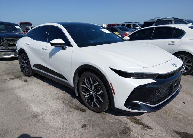 2023 TOYOTA CROWN