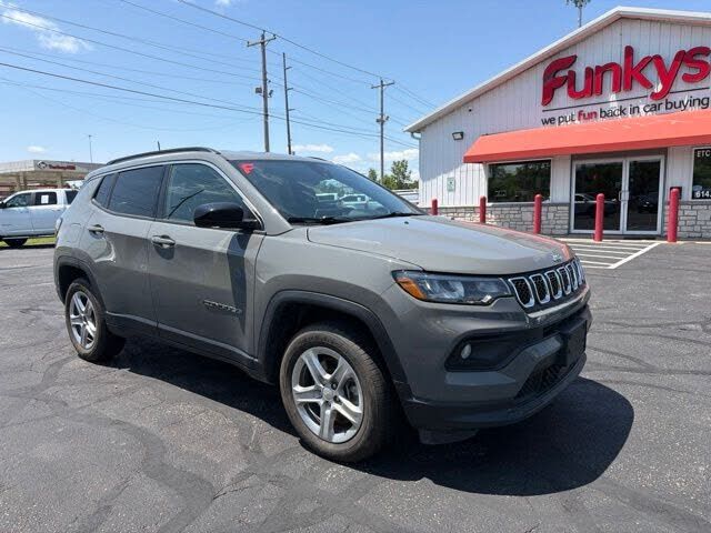 2024 JEEP Compass