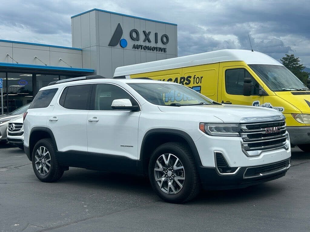 2023 GMC Acadia
