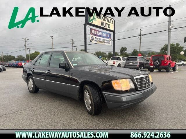 1994 MERCEDES-BENZ E-Class