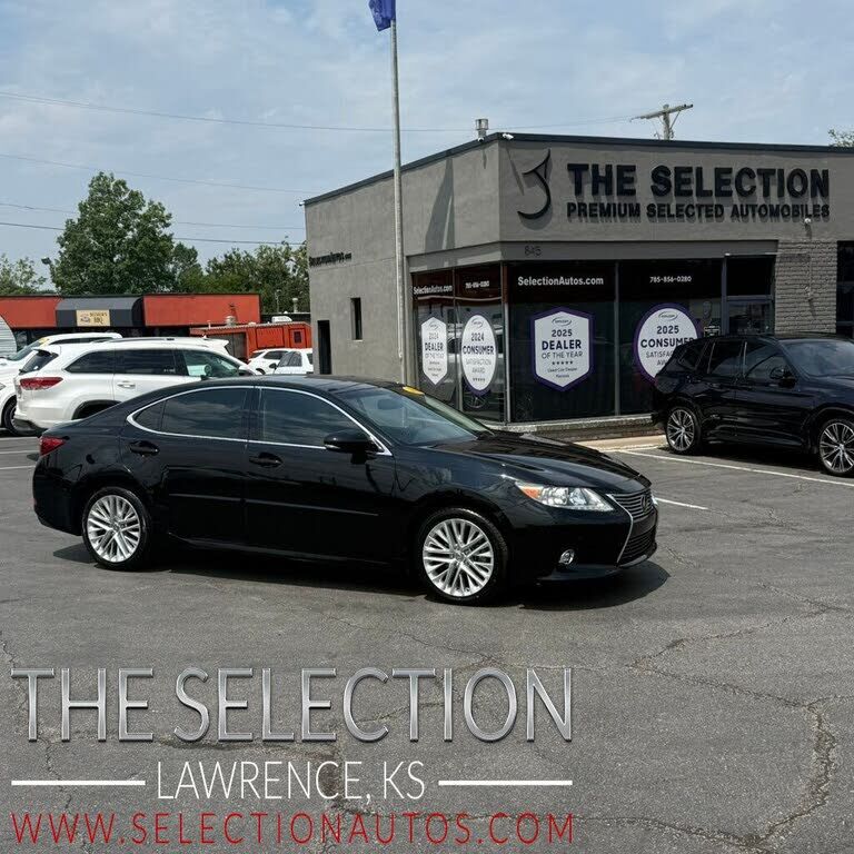 2014 LEXUS ES