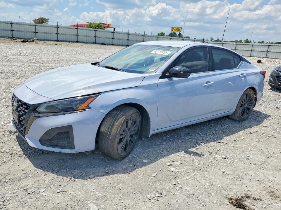 2023 NISSAN Altima
