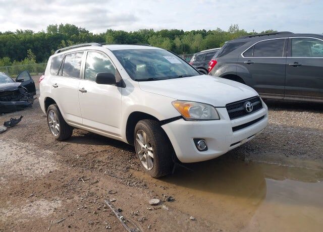 2012 TOYOTA RAV4
