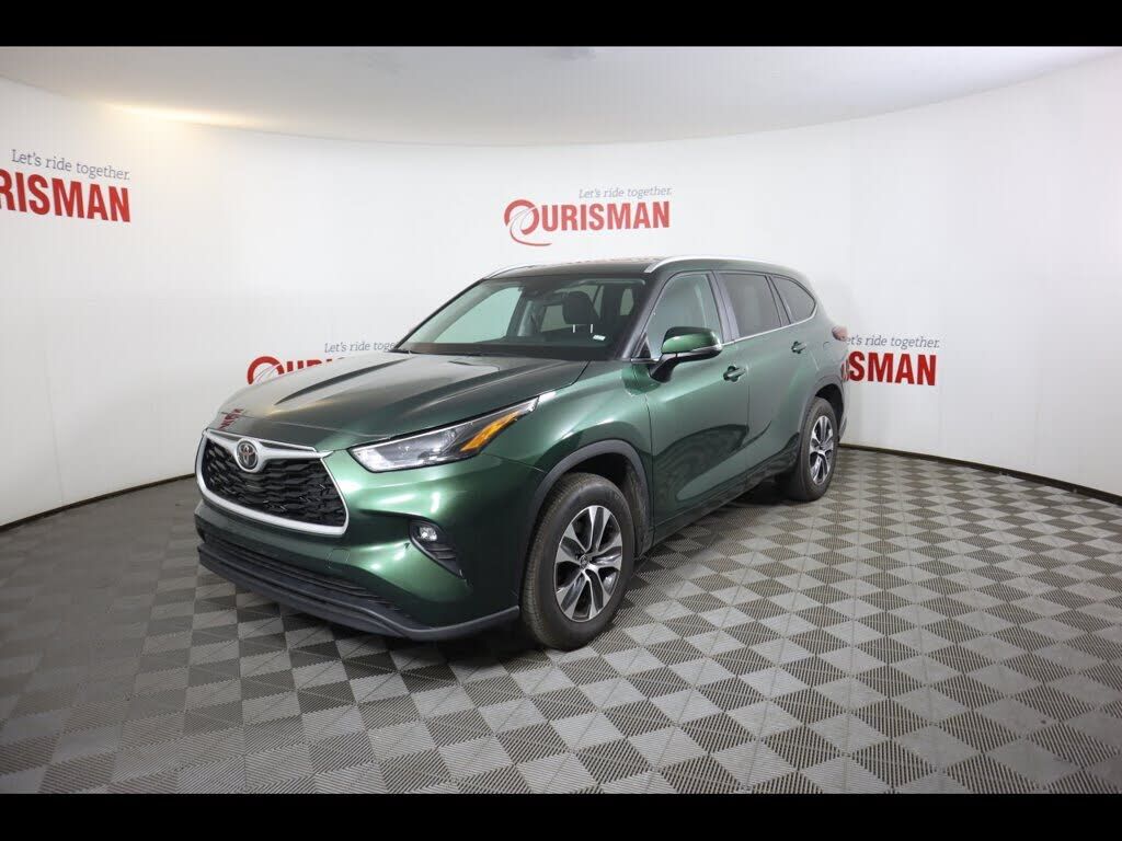 2024 TOYOTA Highlander