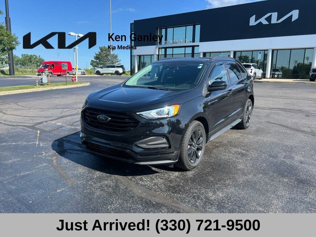 2022 FORD Edge