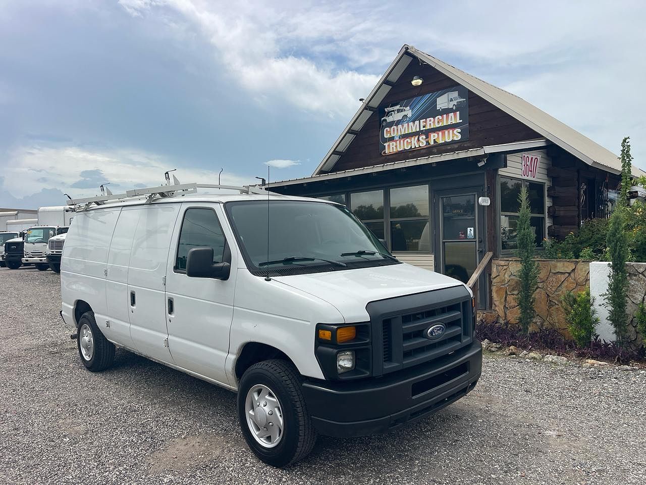 2014 FORD E-150