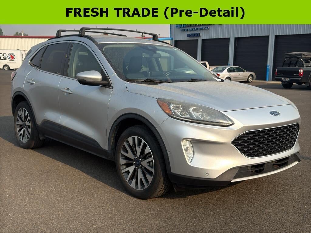 2020 FORD Escape