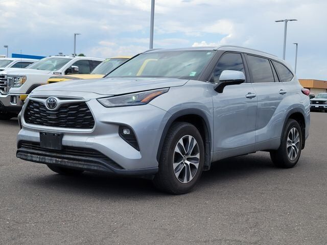 2023 TOYOTA Highlander