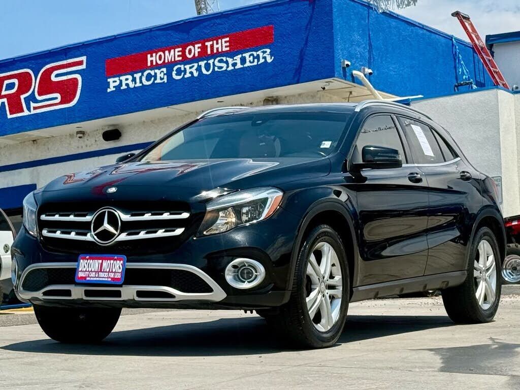 2018 MERCEDES-BENZ GLA-Class