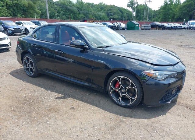 2023 ALFA ROMEO Giulia