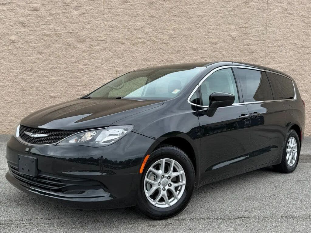 2017 CHRYSLER Pacifica