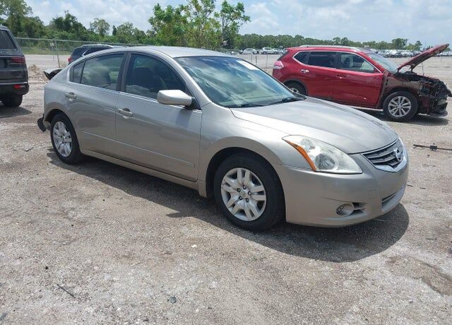 2012 NISSAN Altima