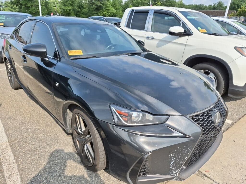 2017 LEXUS IS
