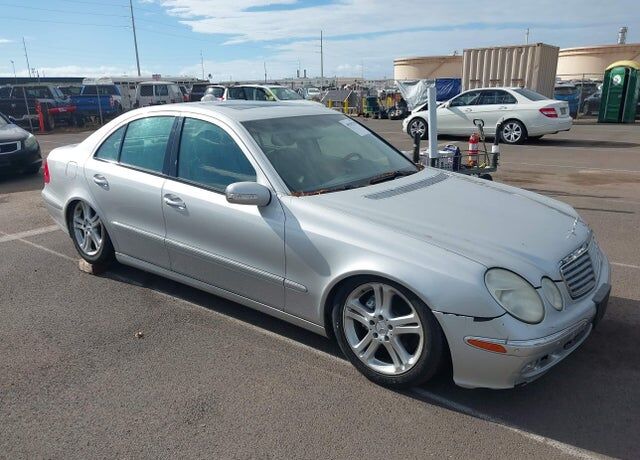 2004 MERCEDES-BENZ E-Class