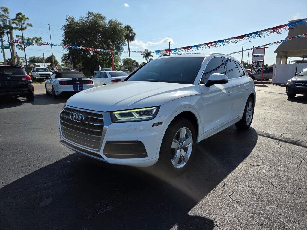 2018 AUDI Q5