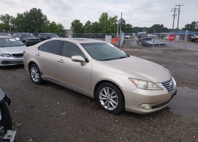 2011 LEXUS ES