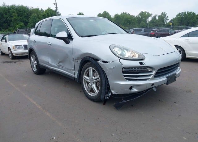 2012 PORSCHE Cayenne