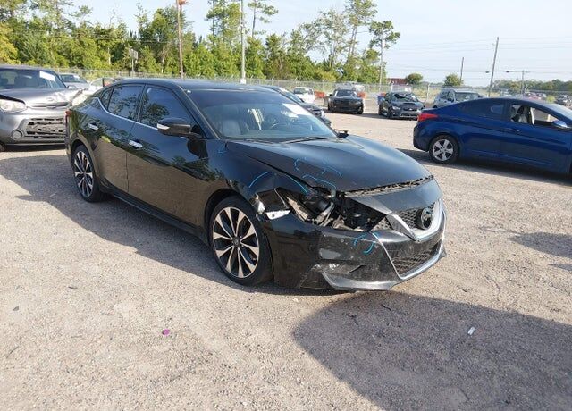 2016 NISSAN Maxima