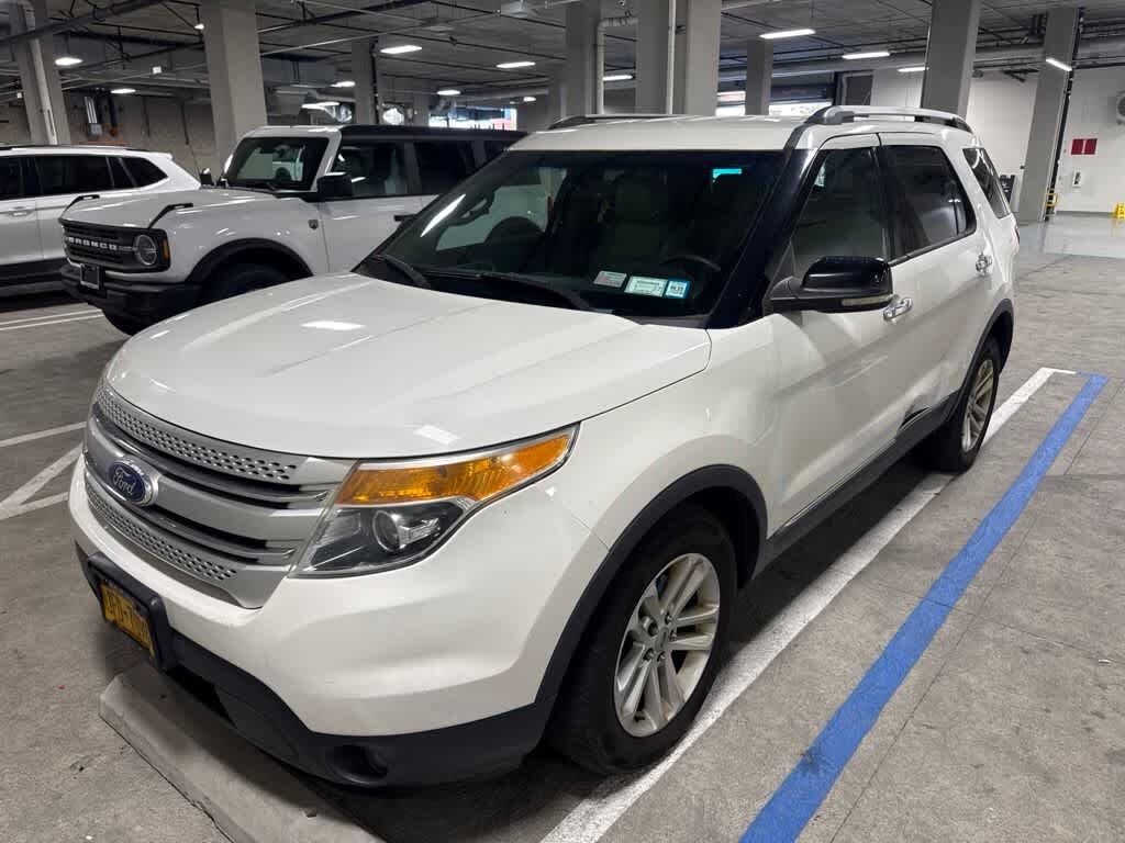 2011 FORD Explorer