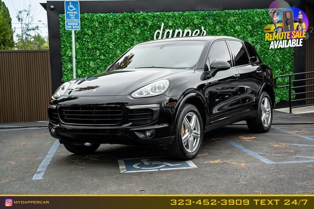 2018 PORSCHE Cayenne