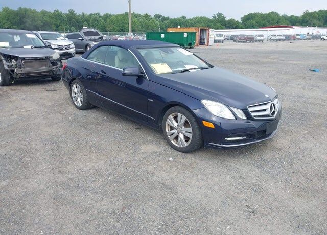 2012 MERCEDES-BENZ E-Class