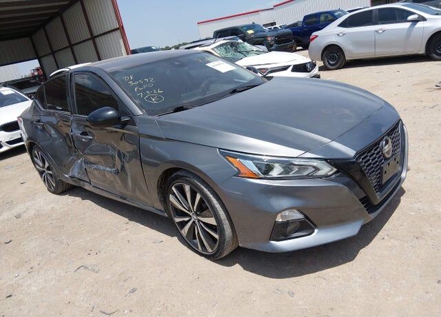 2022 NISSAN Altima