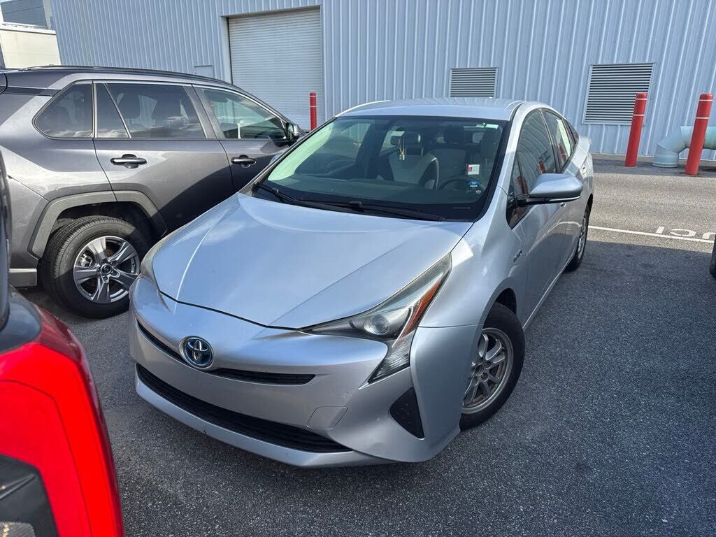 2016 TOYOTA PRIUS