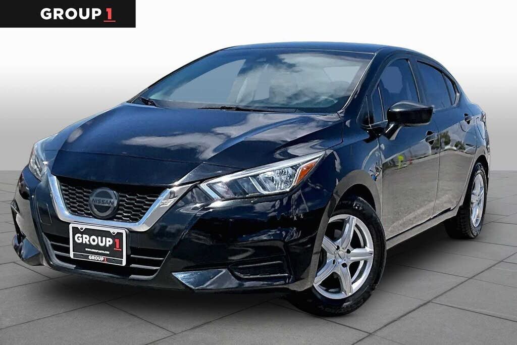 2020 NISSAN Versa