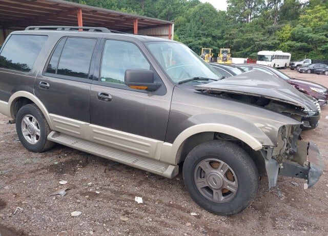 2005 FORD Expedition