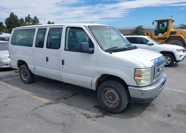 2008 FORD E-350
