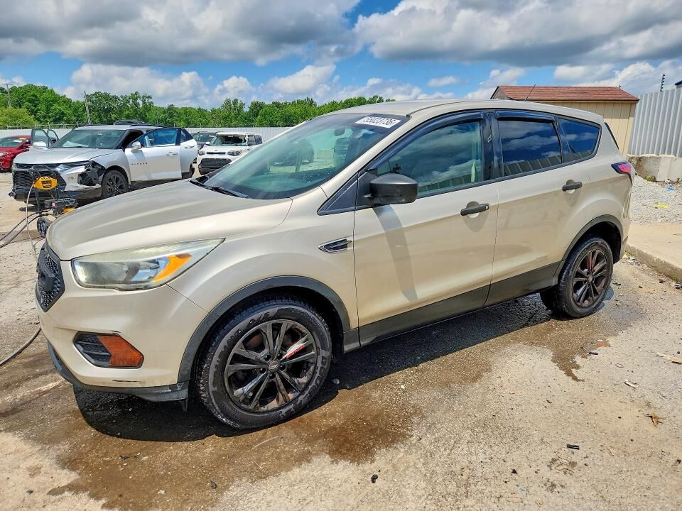 2017 FORD Escape