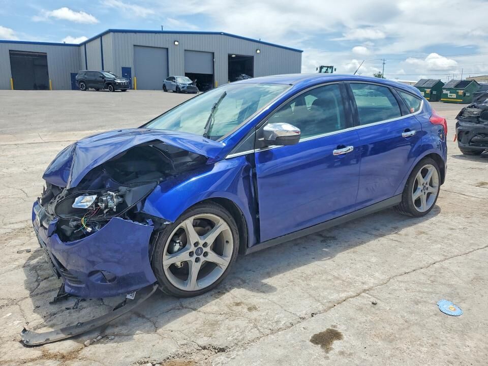 2012 FORD Focus