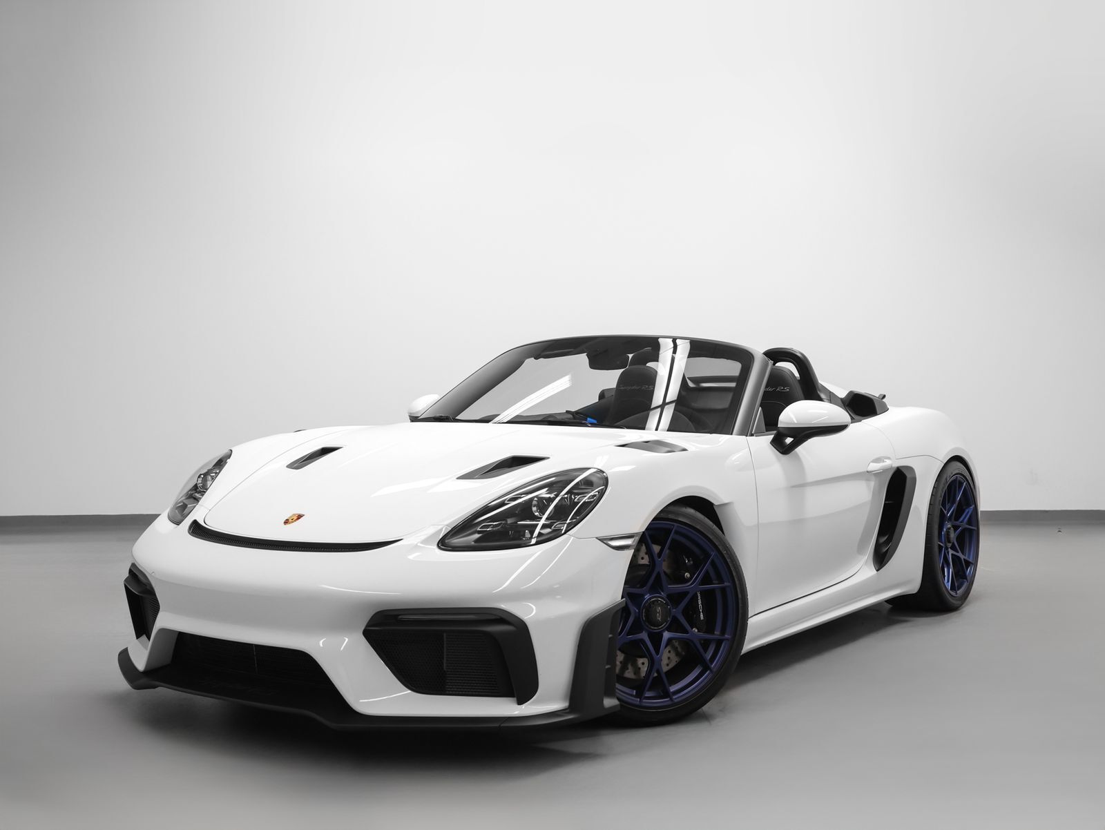 2025 PORSCHE 718