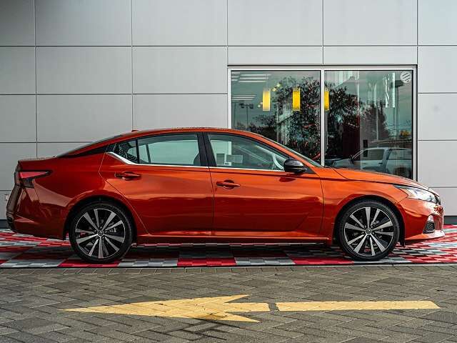 2022 NISSAN Altima