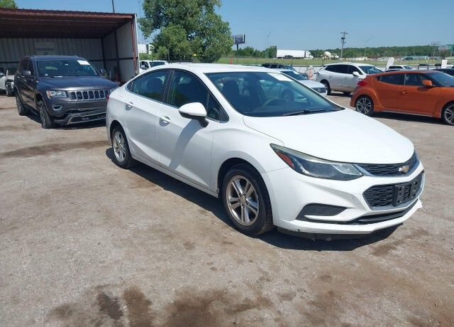 2017 CHEVROLET Cruze