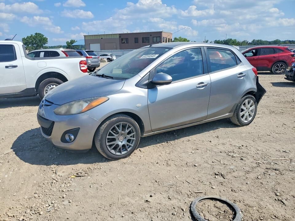 2012 MAZDA Mazda2