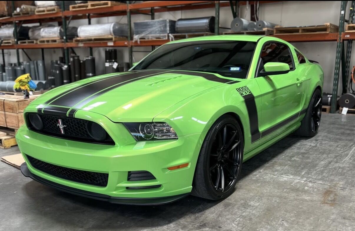 2013 FORD Mustang