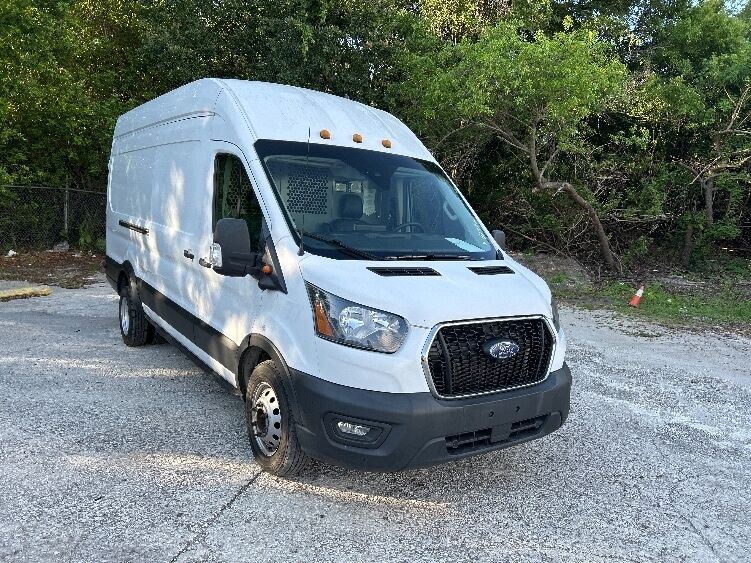 2022 FORD Transit