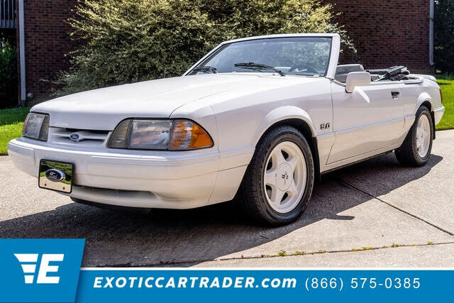 1993 FORD Mustang