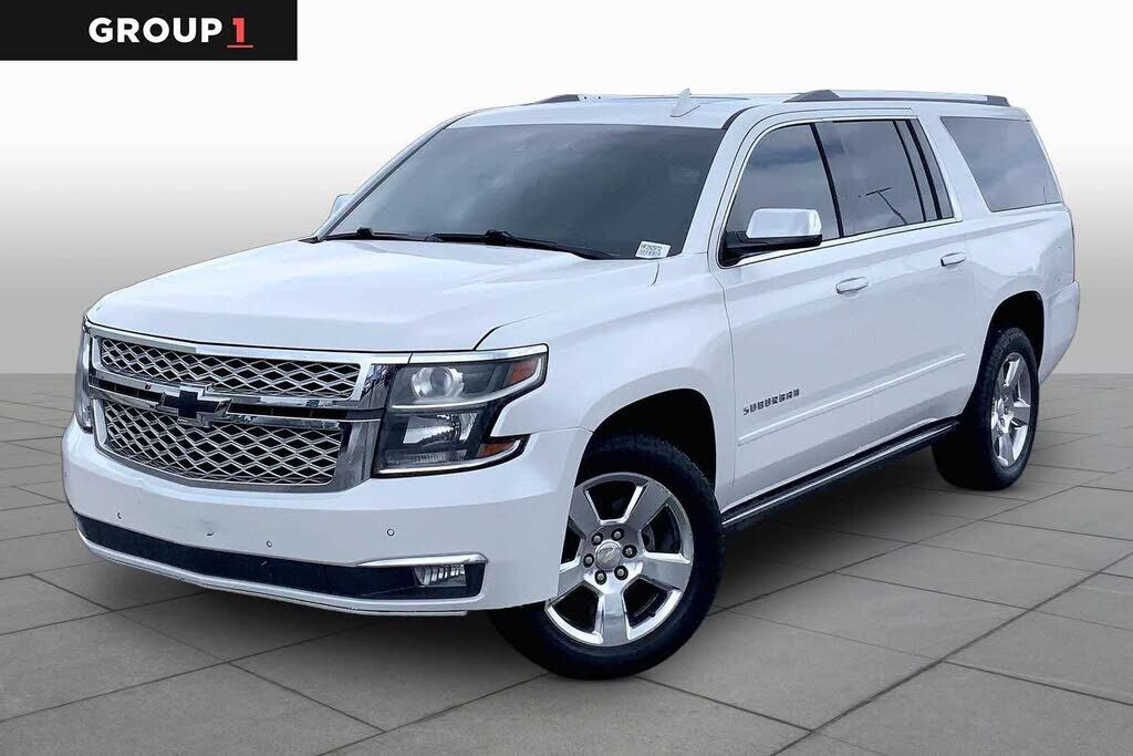 2017 CHEVROLET Suburban