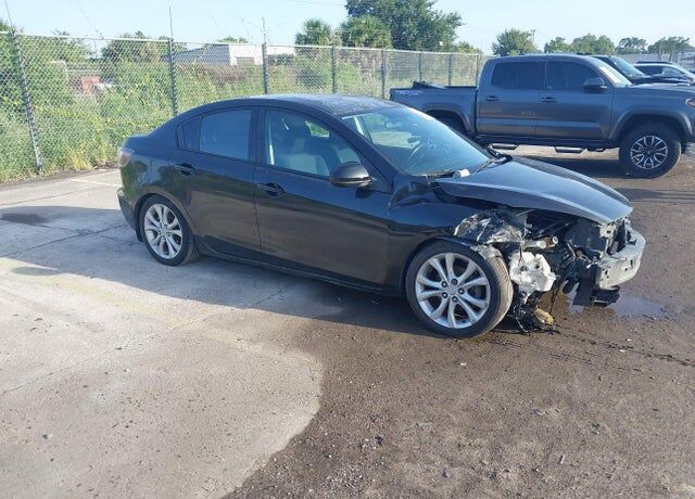 2010 MAZDA Mazda3