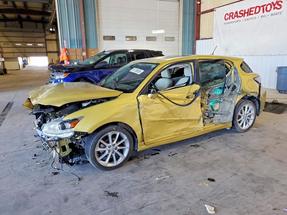 2011 LEXUS CT