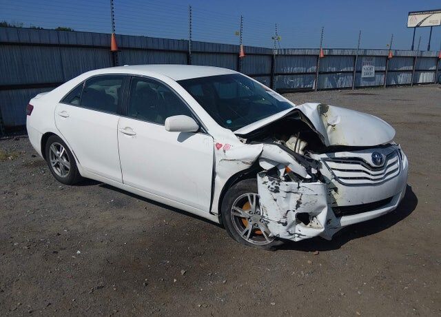 2010 TOYOTA Camry