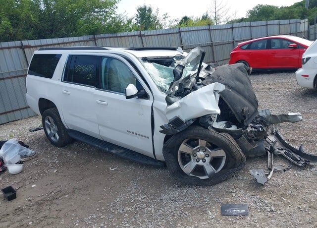 2017 CHEVROLET Suburban