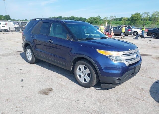 2011 FORD Explorer