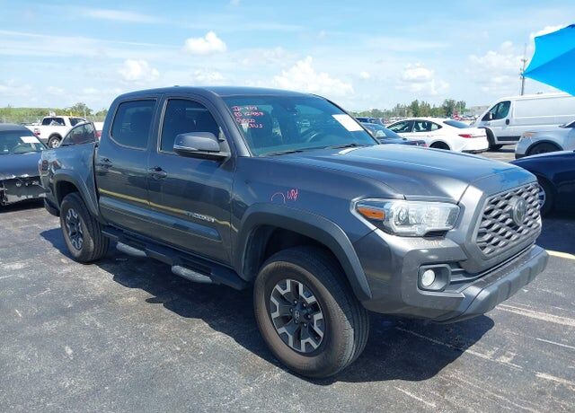2022 TOYOTA Tacoma