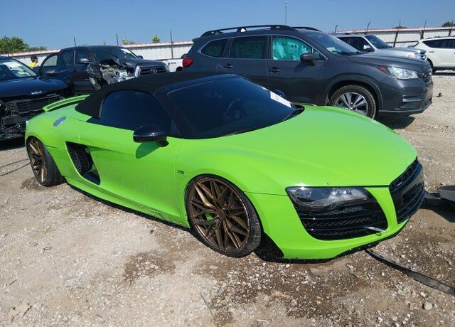 2011 AUDI R8